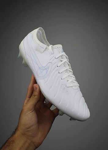 Nike Tiempo ??
