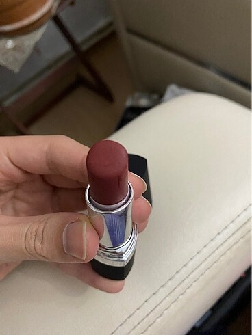 Beden kahverengi Renk Avon Kadın Ruj