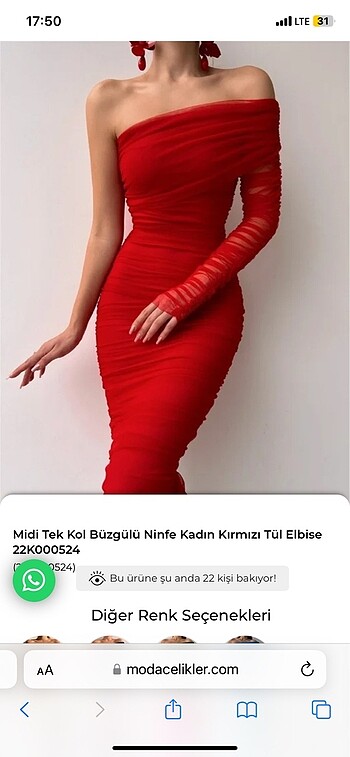 Kırmızı gece elbisesi