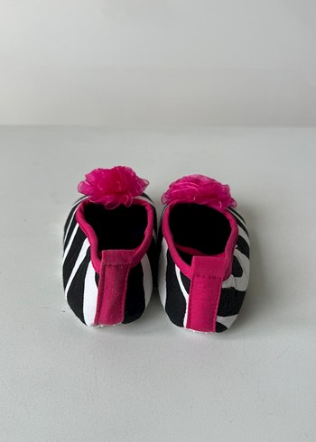 Kız Bebek Zebra Desenli Pembe Fırfırlı Babet - Görsel 3