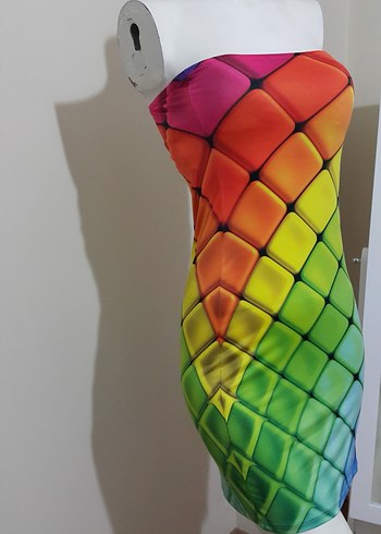 Renkli Dökümlü Kadın Pareo Şifon Elbise ve Straples Elbise - Görsel 6