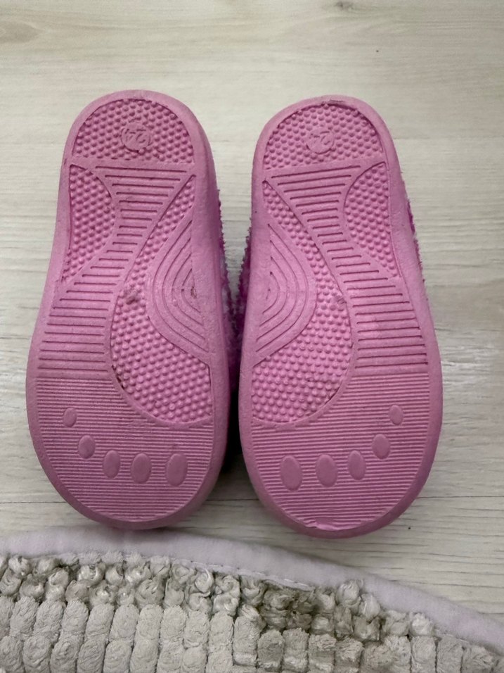 Kız Çocuk Pembe Kürklü Sıcak Ev Terliği - Görsel 4