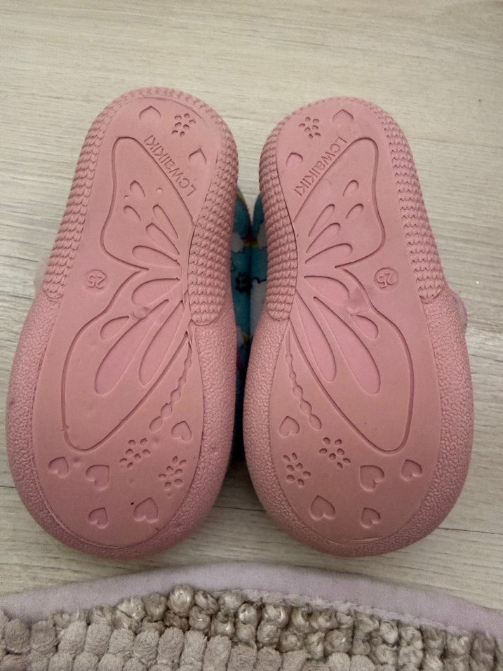 Kız Çocuk Unicorn Desenli Sıcak Ev Terliği - Görsel 4