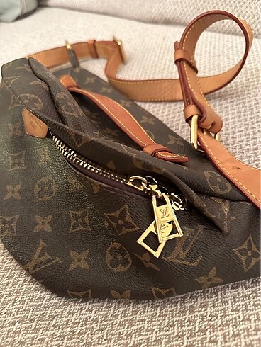  Beden Louis Vuitton bumbag