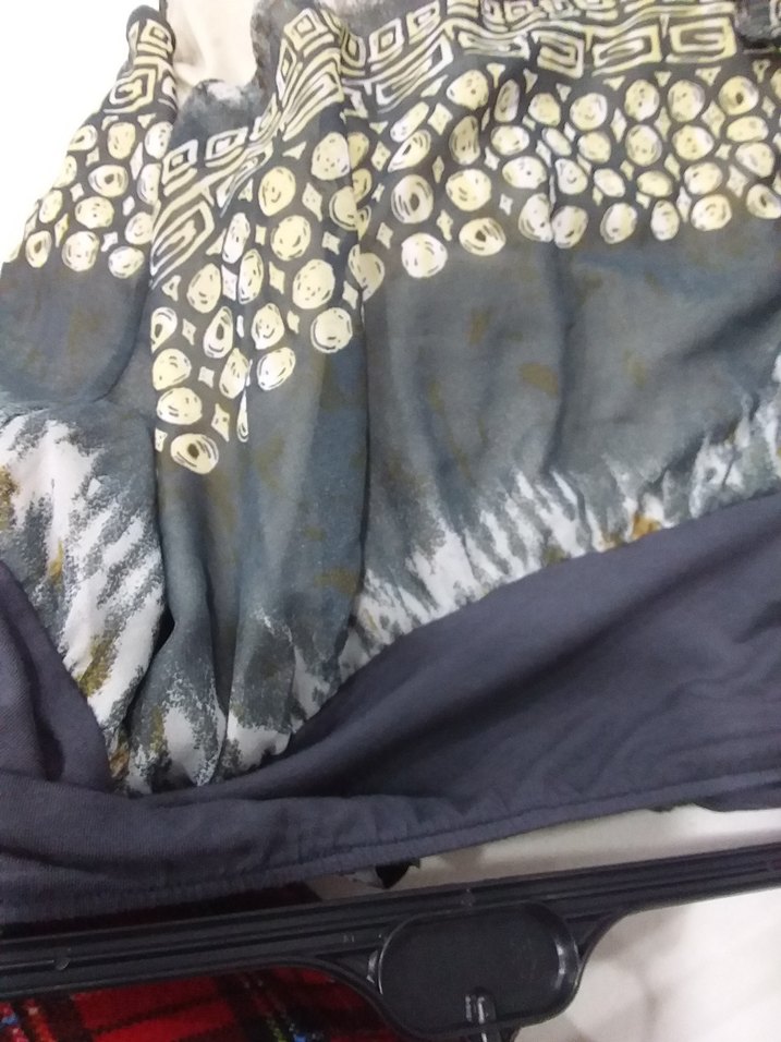 Bohem Gri Batik Desenli Kemerli Mini straplez bluz, adil ışık - Görsel 3