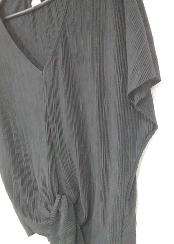 V Yaka Siyah Keten Kadın Bluz - Görsel 8