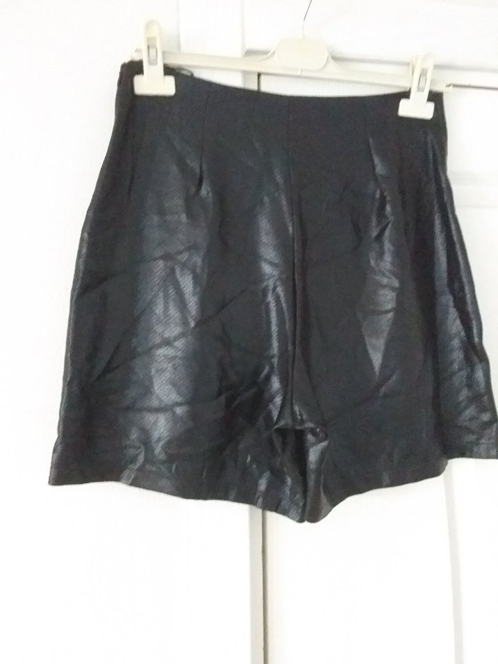 Siyah Deri Pileli Mini Etek - Görsel 3