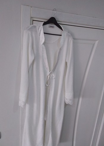 Kadın Beyaz Uzun Kollu Uzun Sabahlık - Görsel 4