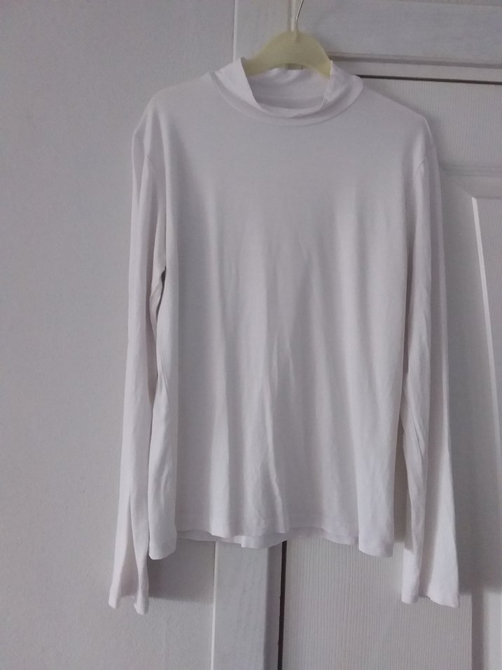 Beyaz Yüksek Yakalı Uzun Kollu Bluz - Görsel 5