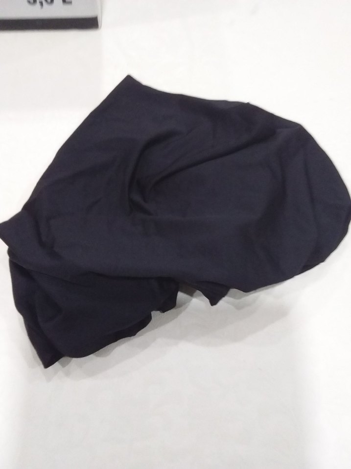 Siyah Yüksek Bel Kadın Midi Şort - Görsel 3