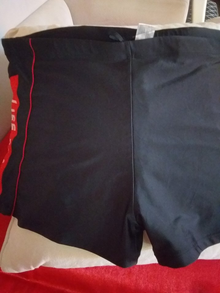 Kırmızı Detaylı Erkek Mayo Şortu - Görsel 3