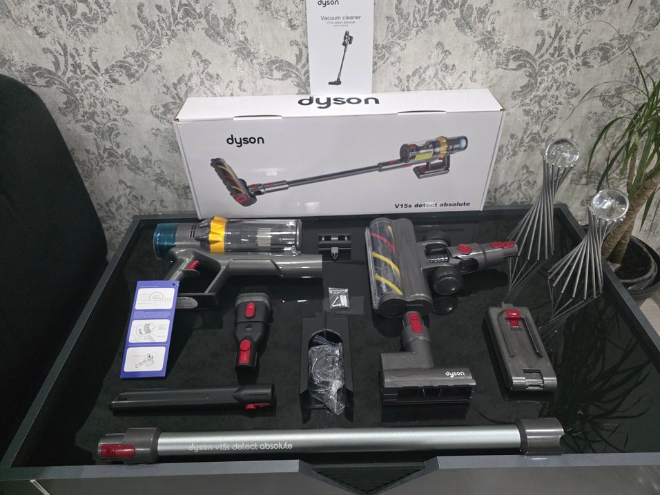 Dyson V15s Detect Absolute Kablosuz Dikey Süpürge - Görsel 2