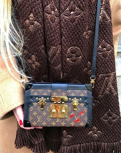 @myluxbutik_ Instagram dan ürünlerimizi inceleyebilirsiniz