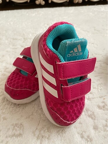 20 Beden pembe Renk Adidas çocuk ayakkabısı