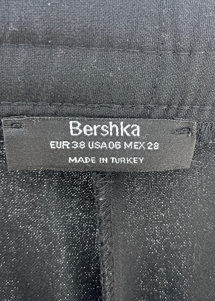 Bershka Düz Kesim %70 İndirimli. - Görsel 4