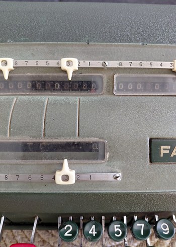 FACIT haki Mekanik antika hesap makinesi - Görsel 3