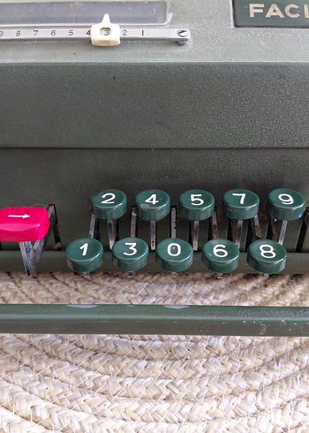 FACIT haki Mekanik antika hesap makinesi - Görsel 4