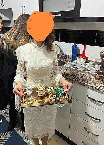 xs Beden Ekru kırık beyaz dantel elbise