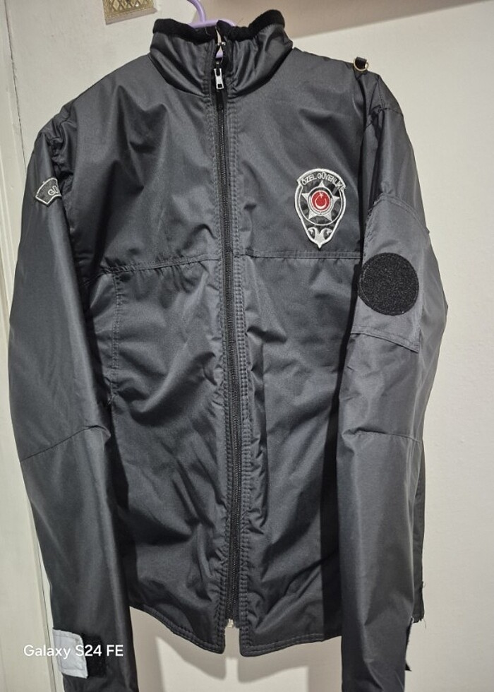 Özel güvenlik montu - Görsel 3