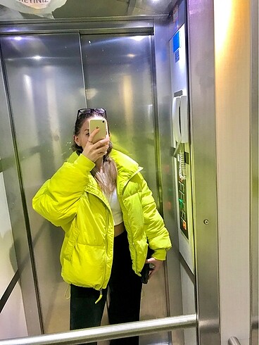 Bershka mont