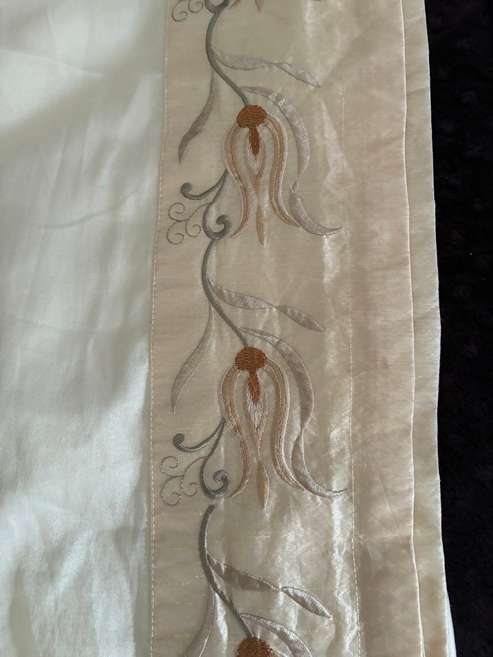 İşlemeli Beyaz Yatak Örtüsü ve Çarşaf - Görsel 4