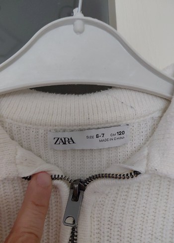 Çizgili Beyaz Triko Çocuk Kazak - Görsel 3