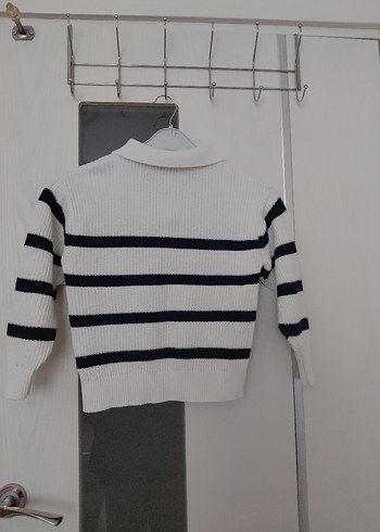 Çizgili Beyaz Triko Çocuk Kazak - Görsel 2