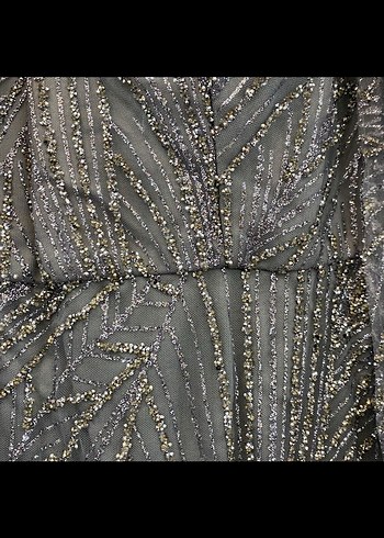 Gri İşlemeli Uzun Kollu Abiye Elbise - Görsel 9