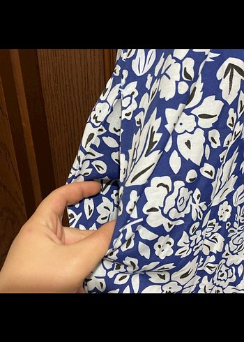 Mavi Çiçek Desenli Uzun Kollu Uzun Elbise - Görsel 6