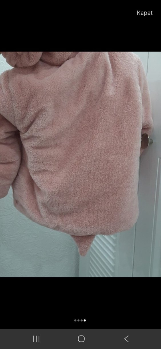 Kız Çocuk Pembe Kapüşonlu Kürklü Mont - Görsel 3