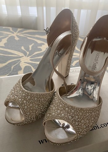 Bej Parlak Nakışlı Yüksek Topuklu Kadın Ayakkabı - Görsel 6