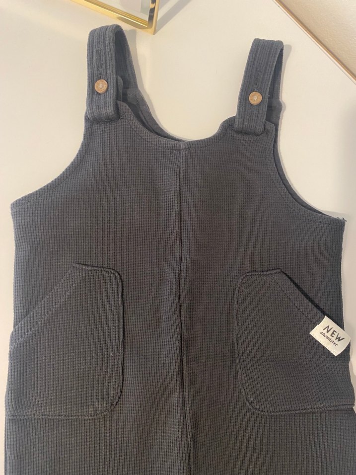 Erkek Çocuk Siyah Triko Tulum - Görsel 2