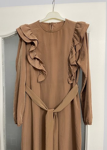 Fırfırlı Elbise - Görsel 3