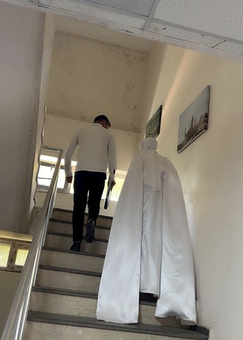 Beyaz Uzun Drapeli Tesettür Gelinlik
Nikah elbisesi 
imza günü - Görsel 5