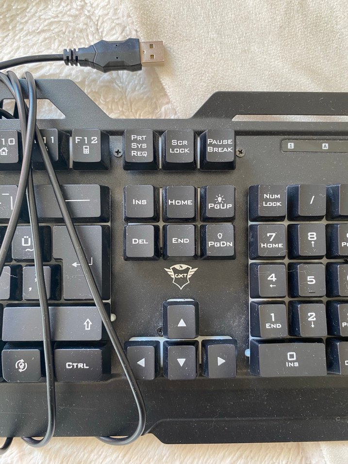 Trust 856 model Kablolu Siyah Gaming Klavye - Görsel 2