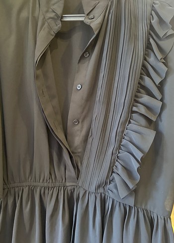 Siyah Saten Volanlı Hamile Bluzu - Görsel 2