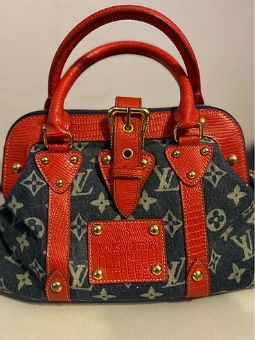 Louis Vuitton Louis Vuitton