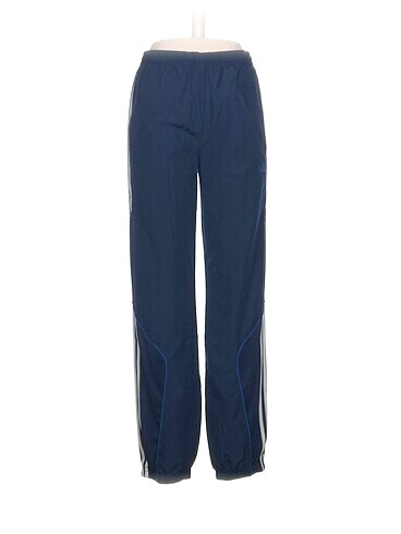 Adidas Eşofman Altı %70 İndirimli.