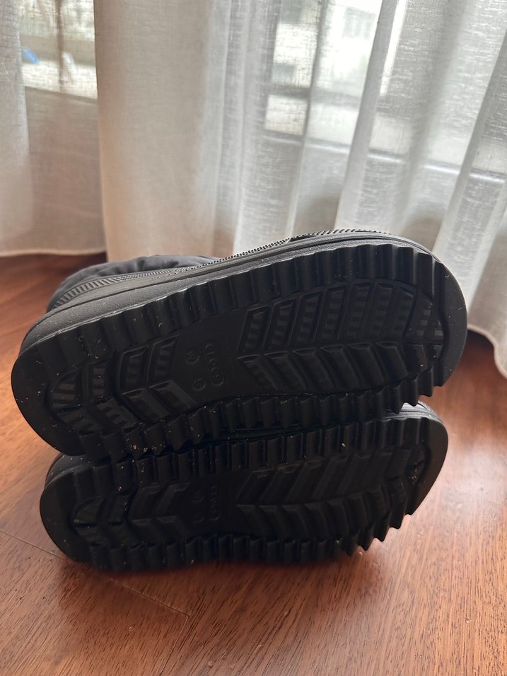 Crocs Klasik Neo Puff Kısa Bot W Kar Çizmesi Siyah 35 Numara - Görsel 4