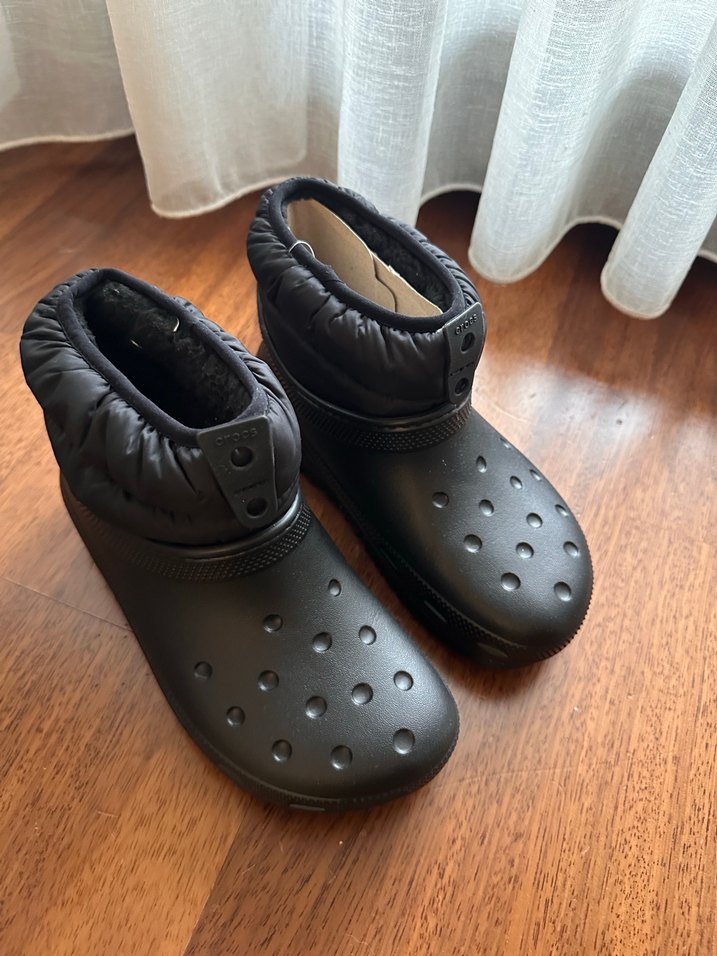 Crocs Klasik Neo Puff Kısa Bot W Kar Çizmesi Siyah 35 Numara - Görsel 3