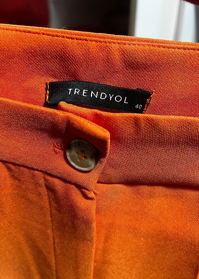 Turuncu bol paça kumaş pantolon - Görsel 3