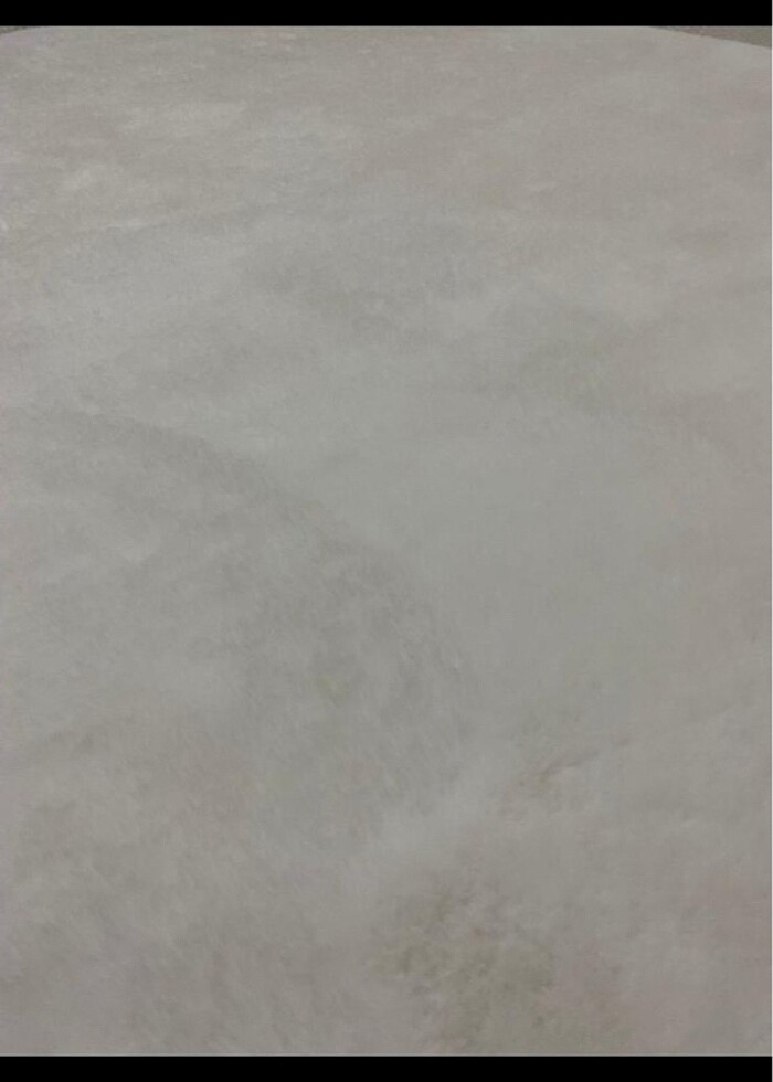 Beyaz peluş halı - Görsel 3