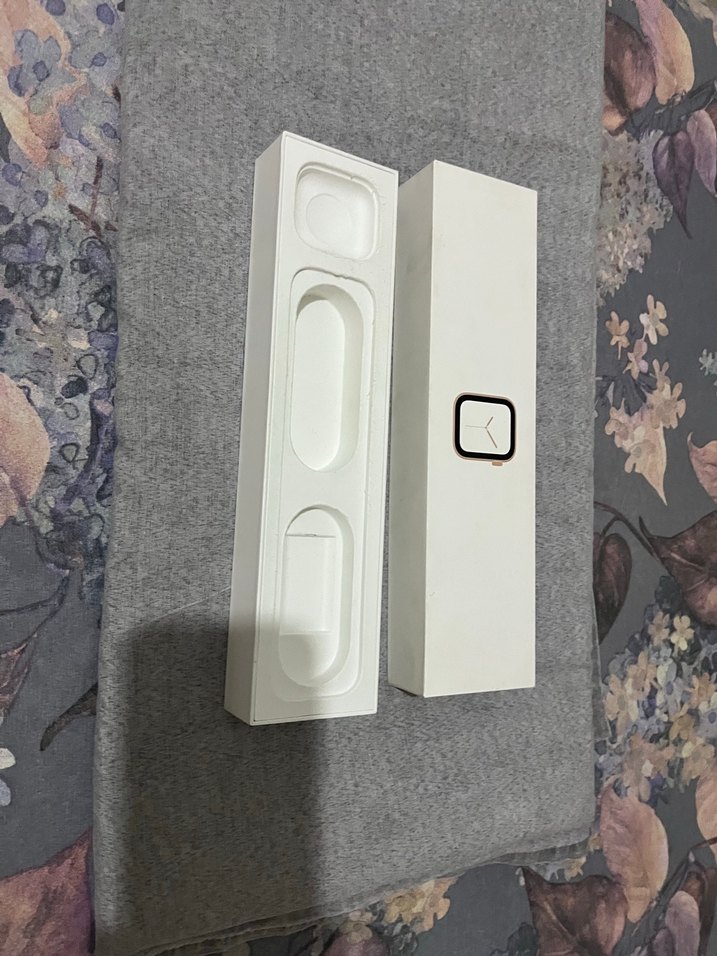 Beyaz saat kabı - Görsel 2