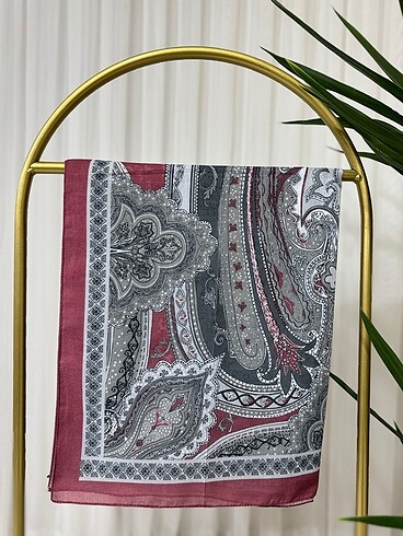 Etro şal