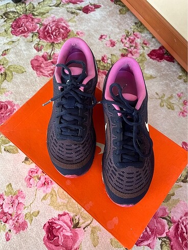38 Beden Orijinal Nike Airmax Kadın Spor Ayakkabı