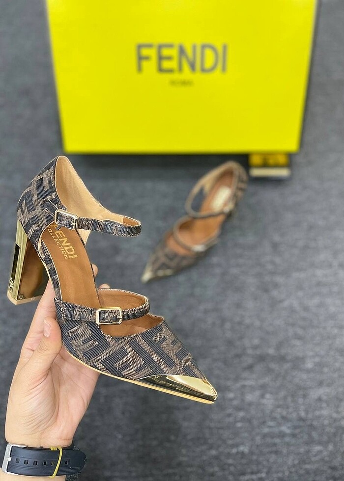 Fendi ayakkabı - Görsel 5