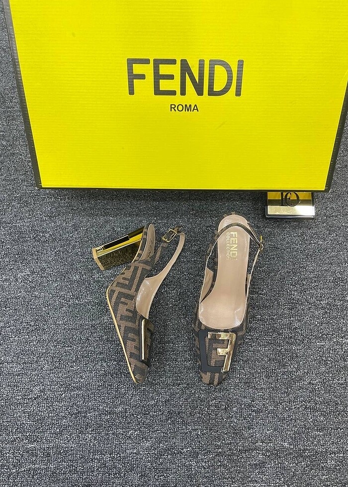 Fendi ayakkabı - Görsel 4
