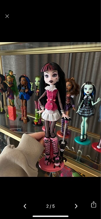 Draculaura