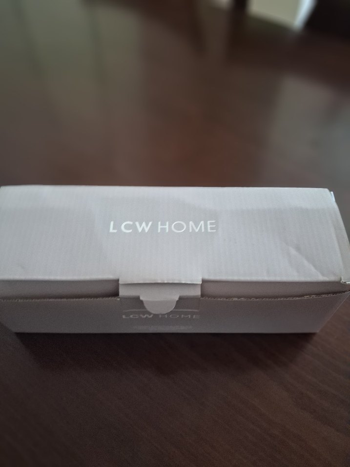 LCW marka Beyaz ve Siyah Renkli Yazılı Seramik Fincanlar - Görsel 3