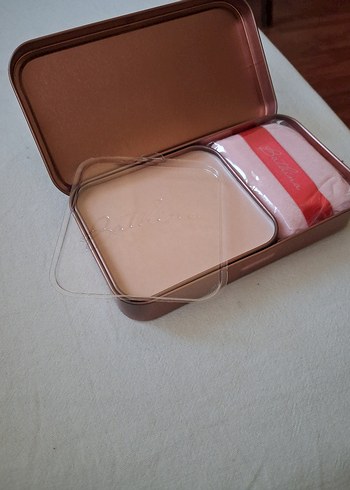 Benefit Bathina Parlak Vücut Balmı - Görsel 2